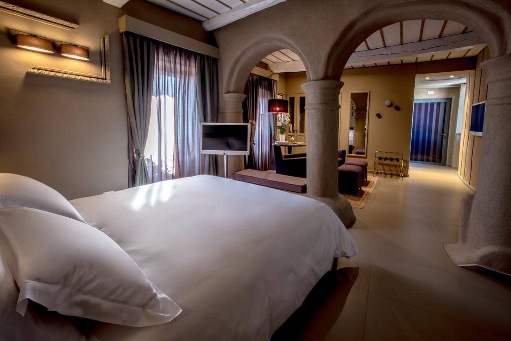 Uve Rooms & Wine Bar La Morra Oda fotoğraf