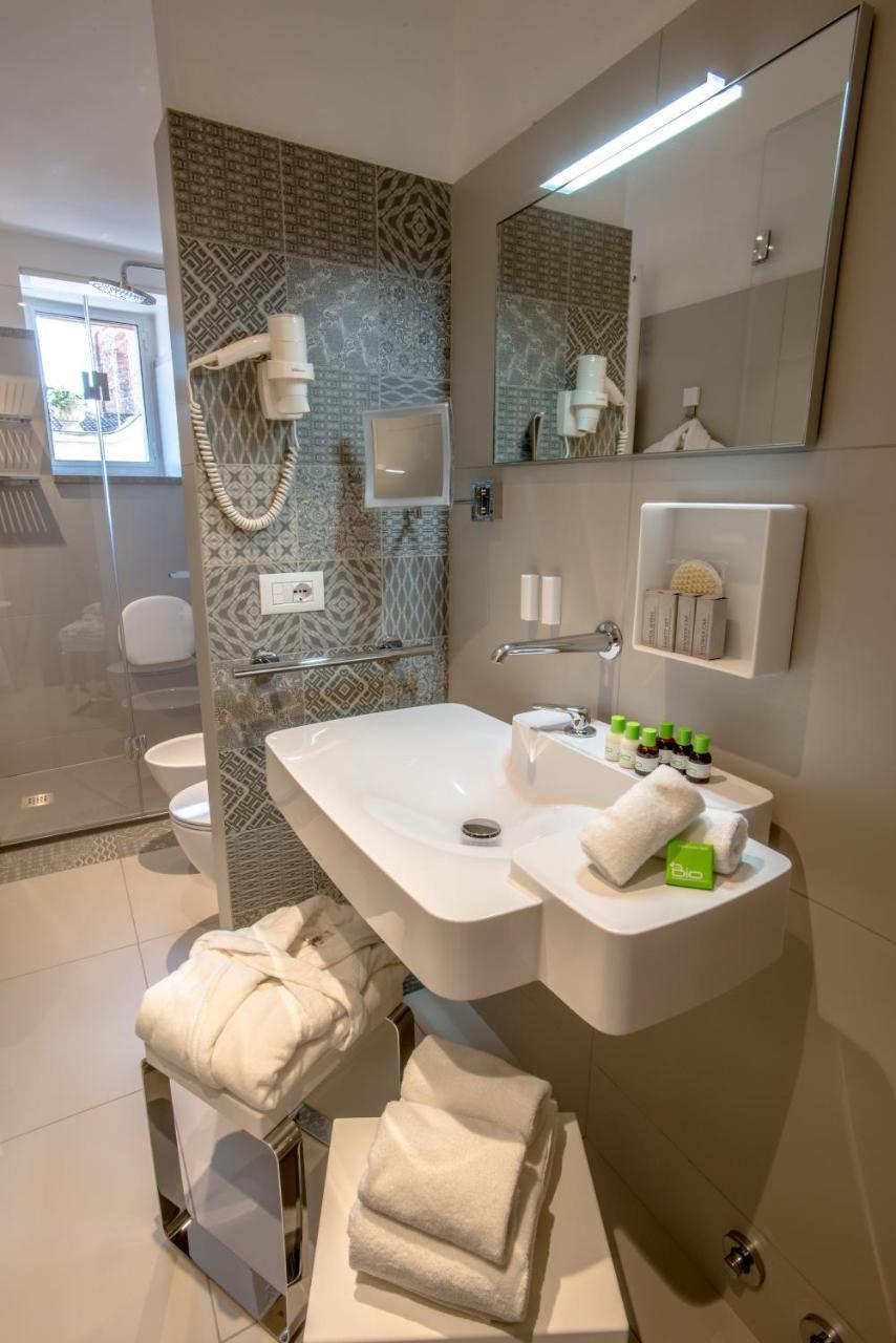 Uve Rooms & Wine Bar La Morra Dış mekan fotoğraf